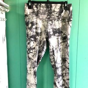 Lululemon Shabori leggings 10